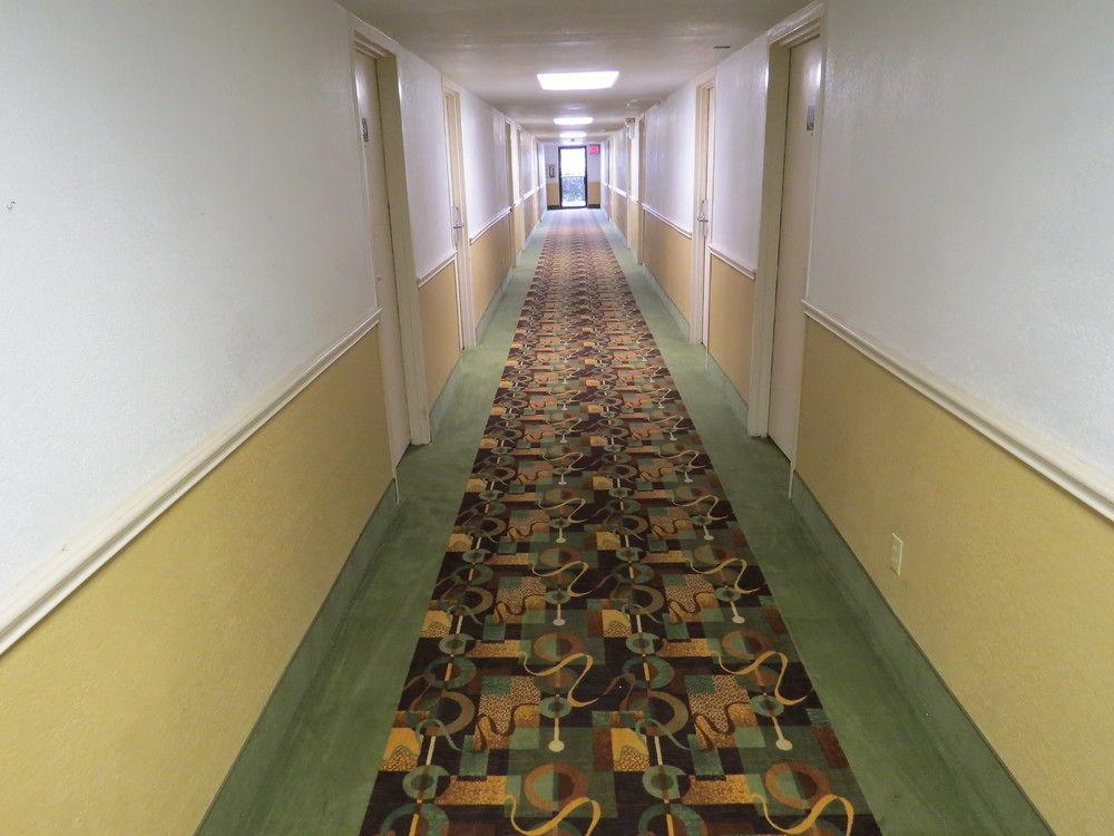 ซูเปอร์ 8 บาย วินด์แฮม แกรนด์ แพร์รี นอร์ท Motel แกรนด์แพร์รี ภายนอก รูปภาพ