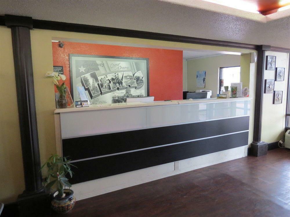 ซูเปอร์ 8 บาย วินด์แฮม แกรนด์ แพร์รี นอร์ท Motel แกรนด์แพร์รี ภายนอก รูปภาพ